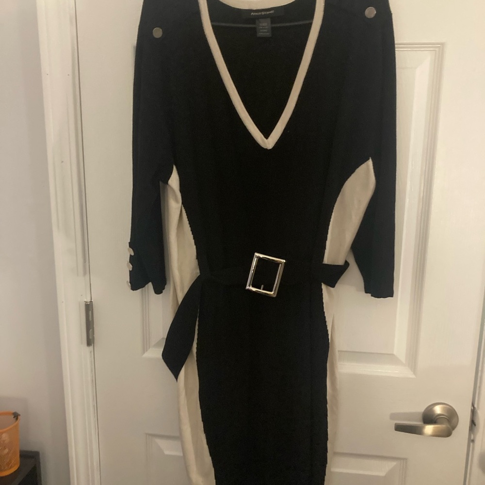 Ashley Stewart Black and Cream Sheath Dress with Dolman Sleeves